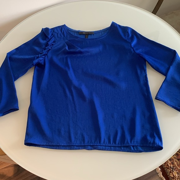 BCBG royal blue top, size small. - Picture 3 of 11